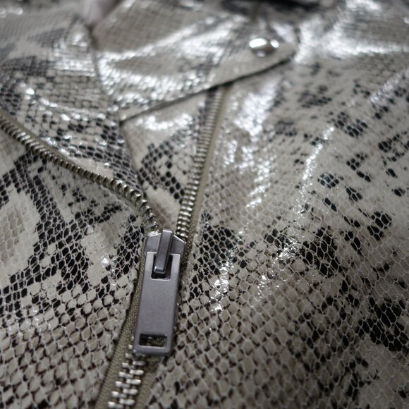 INTERMIX Sara Python-Embossed Jacket New - Picture 4 of 13